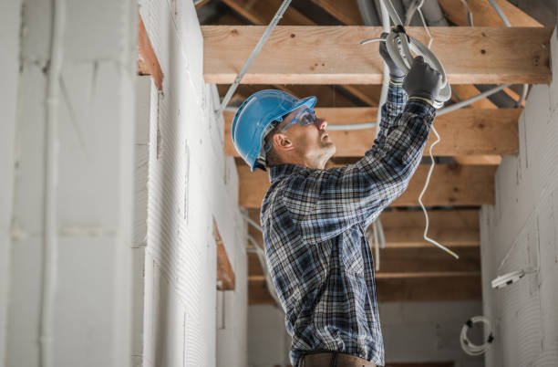 Best 24-Hour Electrician  in Roseburg Nth, OR