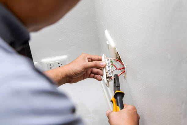 Best Electrical Repair Services  in Roseburg Nth, OR